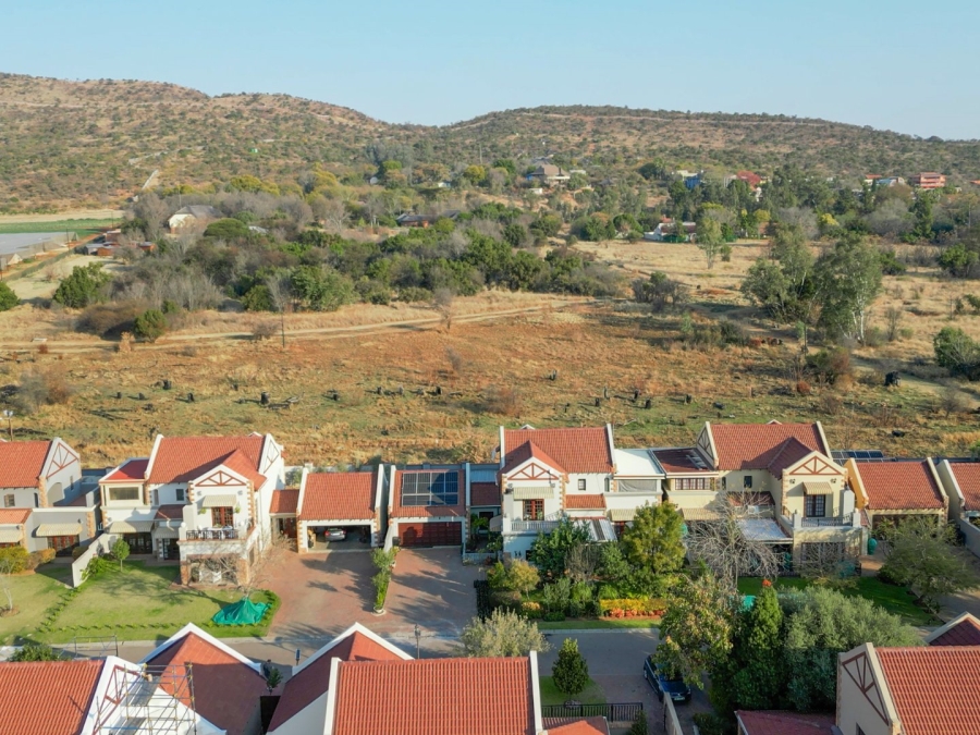 3 Bedroom Property for Sale in Meerhof North West
